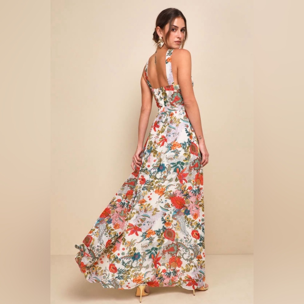 Lulus maxi dress xs